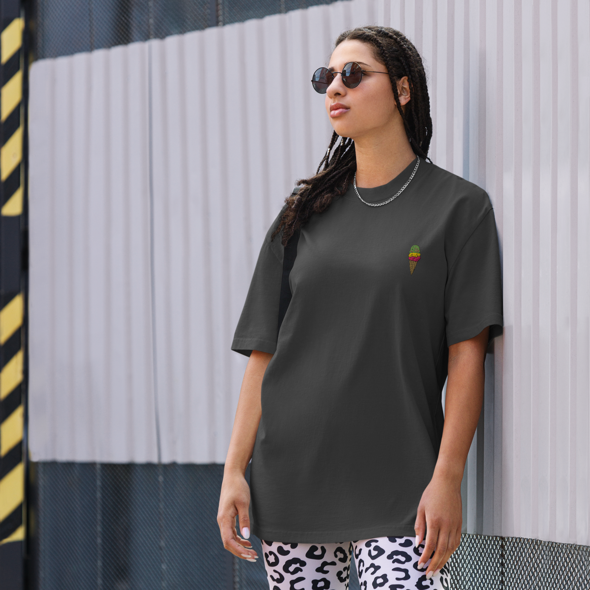 Transit Mode Oversized faded t-shirt