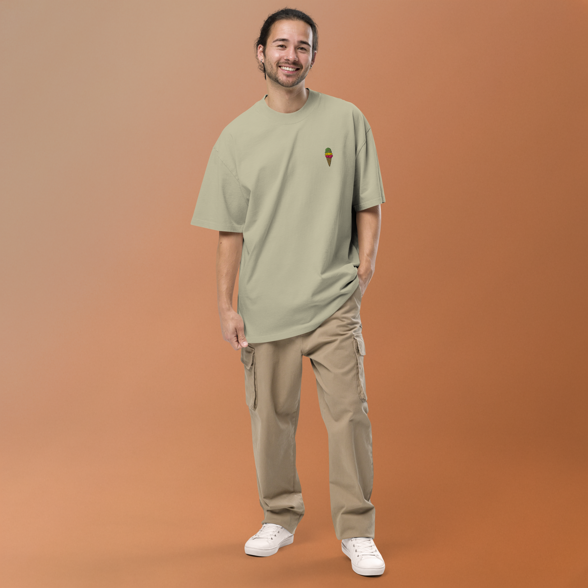 Transit Mode Oversized faded t-shirt